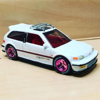 EF with Pink Rims: Custom Hot Wheels 1990 Honda Civic EF